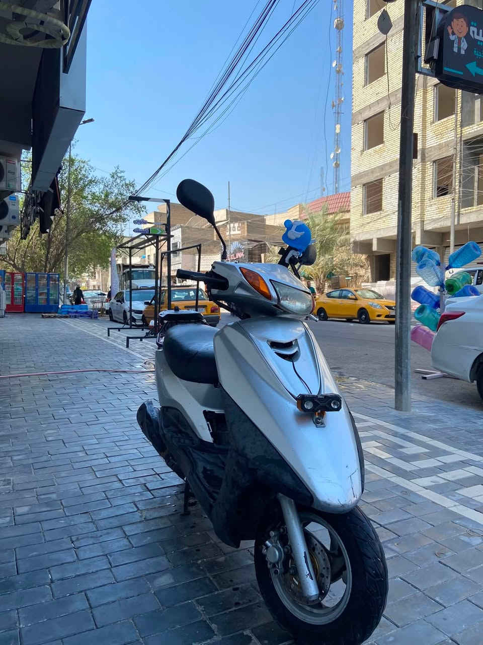 سلام عليكم
دراجة بريز نوزل للبيع 
دراجة كاملة مابيه اي نقص مثل ما موضوح بل صور مال جناي
محرك بلادي ما مفتوح ناعم بتشغيل نكره سلف هندر شغال 
باتري جديد
كهربائيات كله شغالة مشدود علية لايت زنون عالي 
وناصي تفحص وتاخذ من باب البيت 
مكاني (بغداد الاعظمية الاخطل)
واتساب :***********
والسعر: 600 الف 
حلال خير من الله وبالواقع احلا
