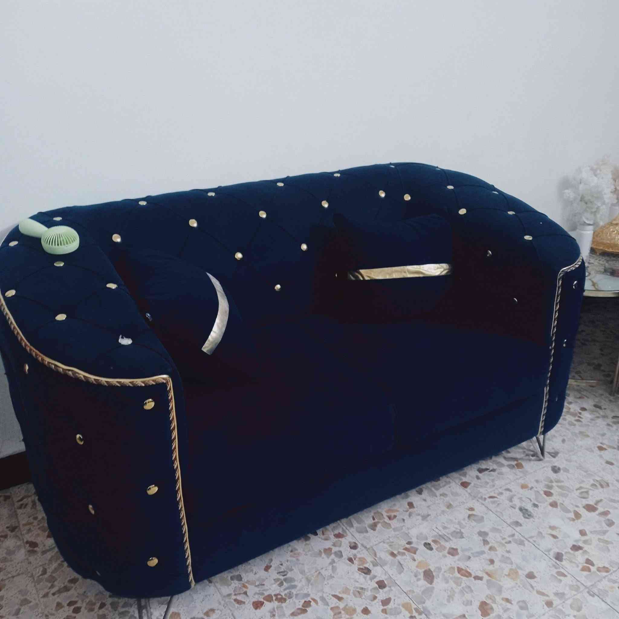 تخم للبيع معه طبلات نضيف معنا الكلمه 
رقمي ***********
