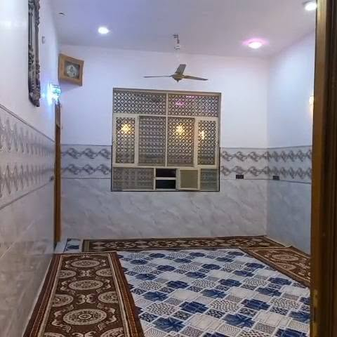 سلام عليكم بيت للبيع مطلوب اسكان واحد واربعين مليون مساحة البيت 200م يحتوي على اربع غرف صالة واستقبال ومطبخ السعر الكلي 215 الرقم  ، ***********
