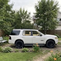 سيارة فورد إكسبلورر (Ford Explorer)  (موديل٢٠٠٨) سيارة دفع رباعي (SUV)...
