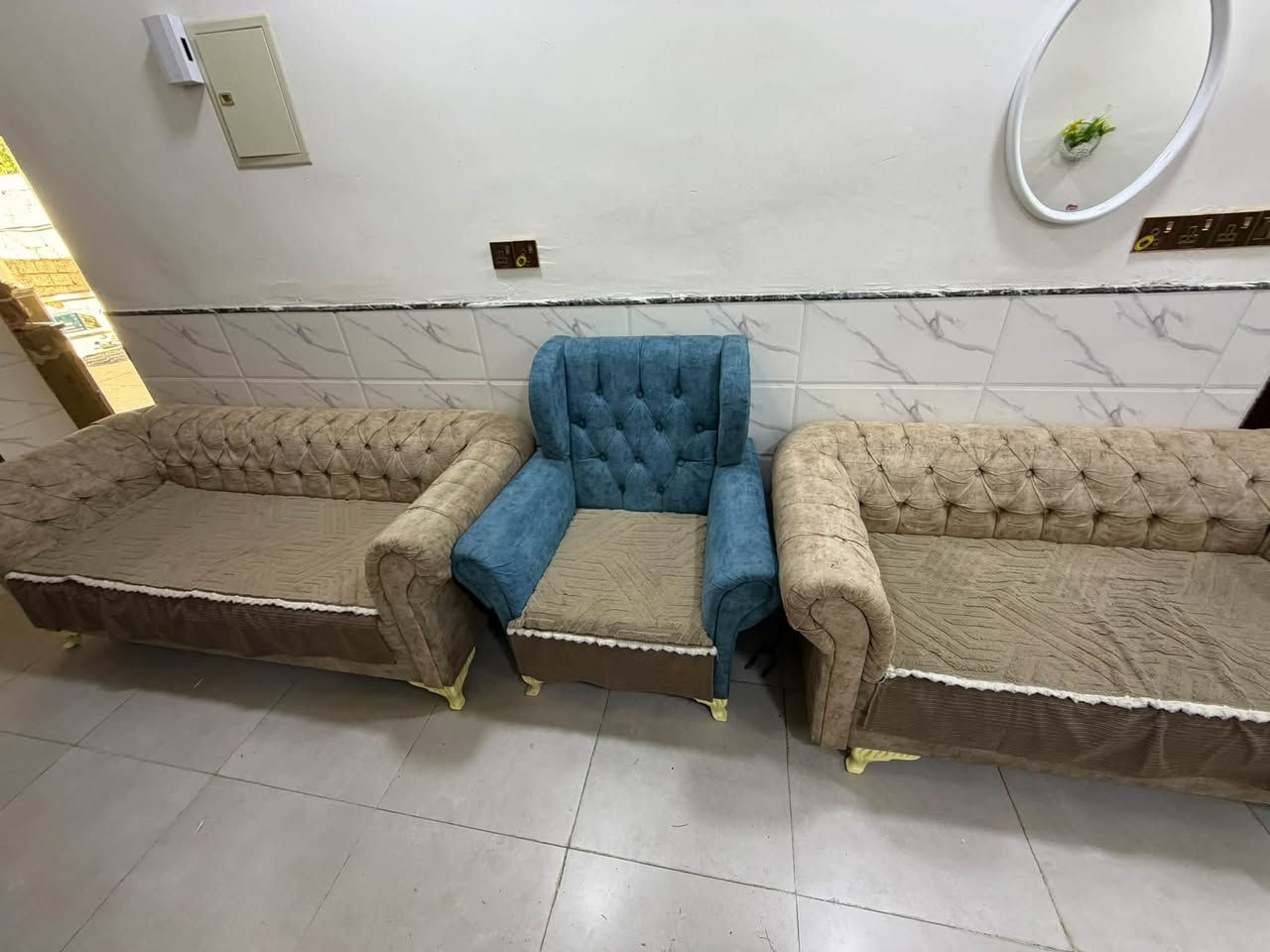 أعاده النشر بسبب الوعود الكاذبه تخم 5 قطع نضيف جداً ب٣٠٠ وبي مجال ***********

