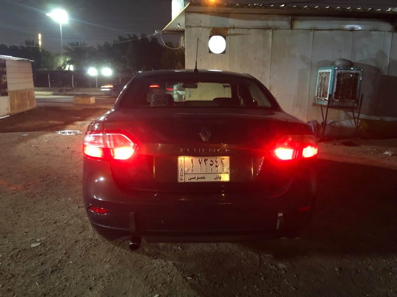 سلام عليكم سياره رينو فلاونس مديل ١٤
 سياره على وضع الشركه لا صبغ ولا ضربه بيه طخه بل جاملخ اليمن وباقي على طخته وبيه حالوب موقوي وقليل الحالوب مكفوله كير محرك الكير مبدل قبل اشهر مال كصه اخو الجديد  وبيه جراد بس السياره نضيف جدا ونعمه كلش غرفته جديده  م صدر المامي ولخلفي نضيف تخم تاير السياره على وضع الشركه تبريد ثلج العنوان الاسكان قرب المنصور  السياره بابل مشروع وطني وبسمي رقم الهاتف للاستفسار ***********
السعر 60 ورقه وبيها مجال
