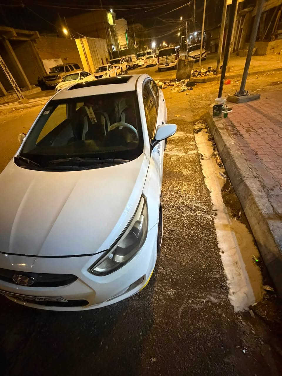 سلام عليكم اكسنت للبيع مديل 2016 محرك 1600خليجي تبريد كير محرك تمام بيه ضربه بل مدكر امامي مبدل بيه مدكر بنيد بيه رشات صبغ سياره فول تحكم ستيرن تنته كامره خلفيه تاايرات جدد سعر 77
العنوان بصره ***********
