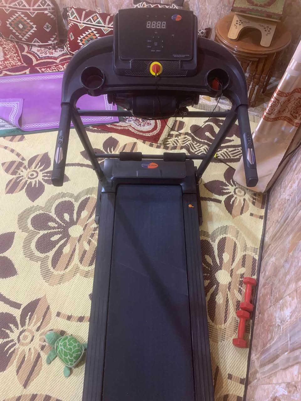 جهاز جري • مستعمل قليل • يتحمل ١٥٠+