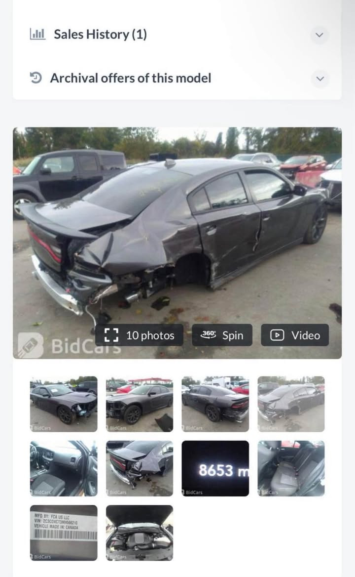 السلام عليكم 
RT 2021
بدون أيرباك الحادث و السونار موضحات 
ماشية 101 كيلو مو ميل 
السعر 198$ و ترهم مراوس
مكاني بغداد 
مراوس ب ارخص منهه
***********
مكان السيارة بغداد

نص مكتوب في الصور:
- Sales History (1)
- Archival offers of this model
- BidCars
- 10 photos
- Spin
- Video
- 8653 m