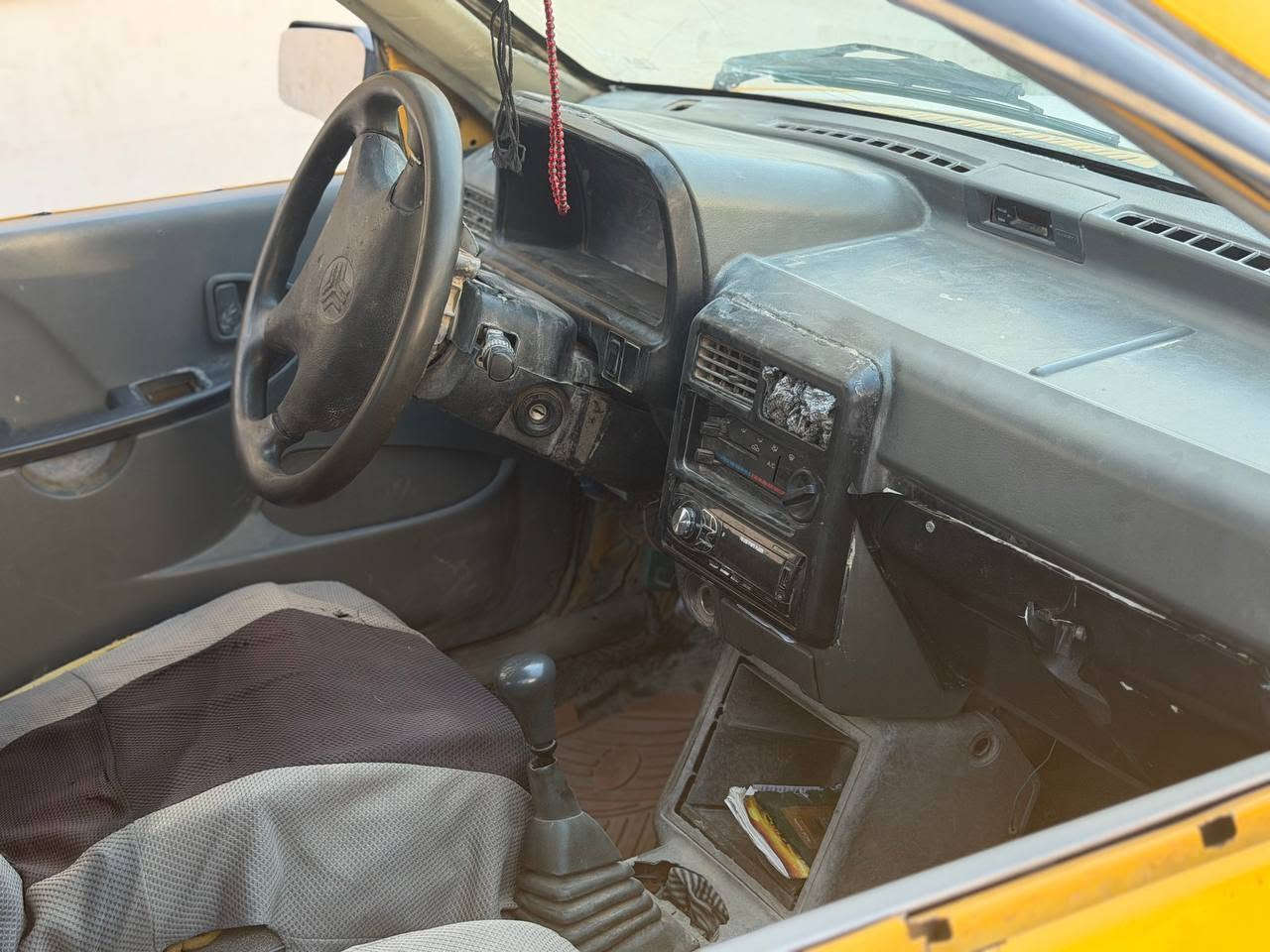 سلام عليكم شباب سايبه مديل 11
كير مكفول سنويه عضم عاج رقم بغداد بدون راعي 
بيها صوت ب مكينه السعر مليون وبيها مجال مكاني نجف ***********
