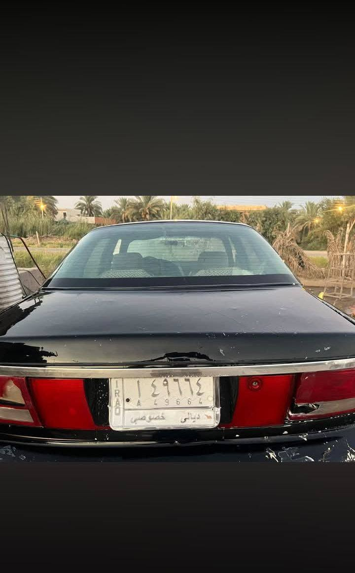 سلام عليكم برنس دايو موديل95
تجي وشوف سياره مكان سياره ديالى بعقوبة التحرير 
سعر السياره 13بيه مجال قليل***********

نص مكتوب في الصور:
- أحمد الزبيدي
- الأربعاء الساعة ١٢:١٥ ص