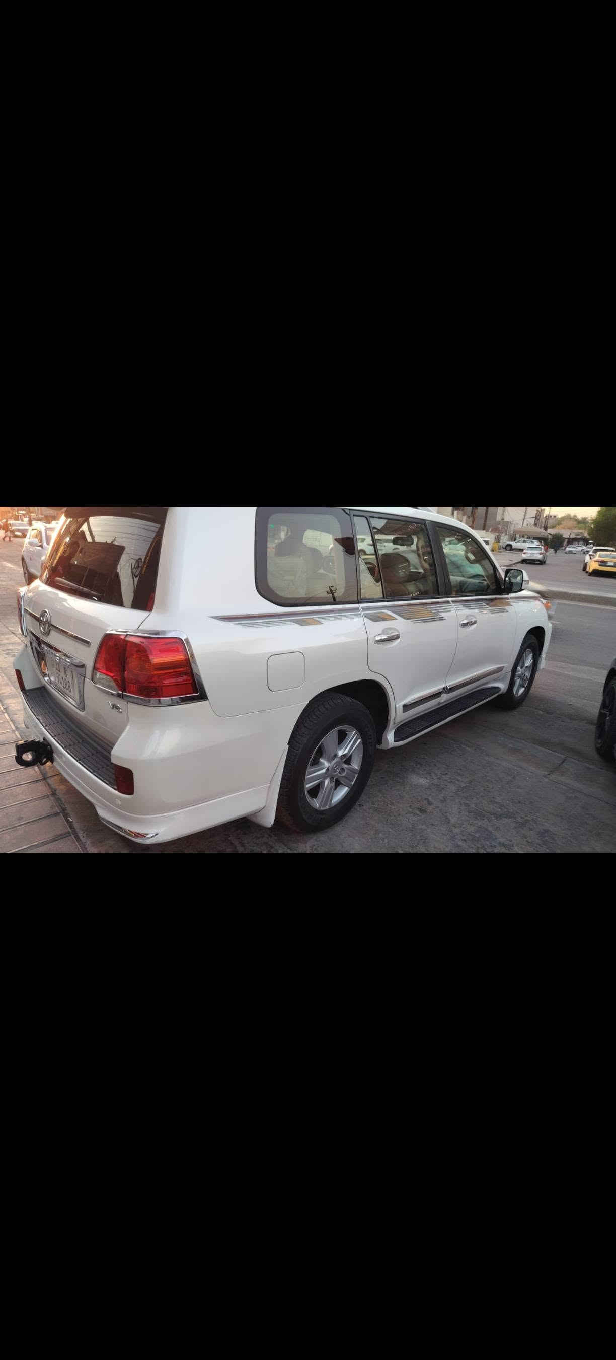 سلام عليكم لاندكروز خليجي موديل ٢٠١٤ رقم بغداد مكفوله فول للخير محرك ٦ قطرت صبغ مابيها   ماشيه    ١٦٧ حقيقي ابيع عله سونار يطلع بيها صبغ سونار عليه سعر مناسب العنوان بغداد  تحويل مباشر ثاني يوم سعر عله لتصال او واساب ***********
