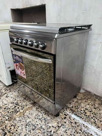 طباخ أربع عيون نضافته ٩٠ بالميه السعر ١٥٠ و بي مجال المكان بغداد المشت...