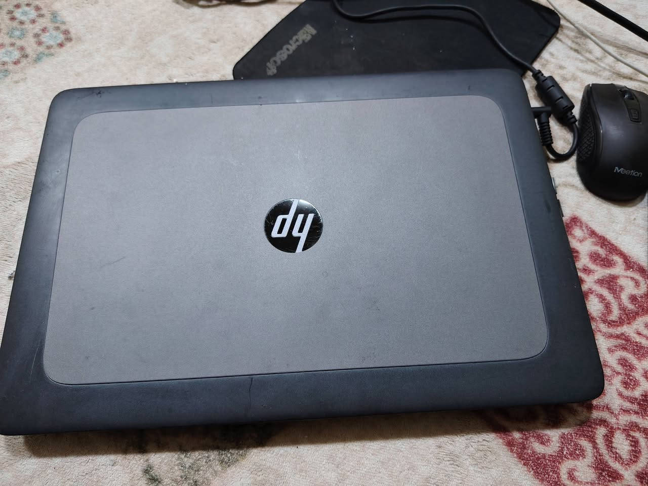 السلام عليكم، معروض للبيع لابتوب HP ZBook 15 G3 من الفئات الاحترافية المخصصة للمهندسين، المصممين، وصناع المحتوى. الجهاز يعمل بكفاءة عالية وممتاز جداً للبرامج الهندسية (مثل AutoCAD و SolidWorks) وبرامج المونتاج والتصميم.المواصفات التقنية للجهاز:المعالج: Intel Core i7-6820HQ CPU @ 2.70GHzالذاكرة (RAM): سعة 16 جيجابايت (تتيح سلاسة تامة في التنقل بين البرامج الكبيرة).كرت الشاشة: NVIDIA Quadro M2000M (4 GB) مخصص ومستقر جداً للتصميم والـ 3D.الهارد (التخزين): 477 GB SSD من شركة SAMSUNG (سريع جداً في الإقلاع وتشغيل البرامج).النظام: ويندوز أصلي بنواة 64 بت.
اخوان كلشي واضح بصور نضافه الجهاز
🔴 الكيبورد مايشتغل طايح عليه حبر ولغيته يشكل الباقي شغال 🔴
السعر 325الف وبيها مجال ميسان العماره ***********
