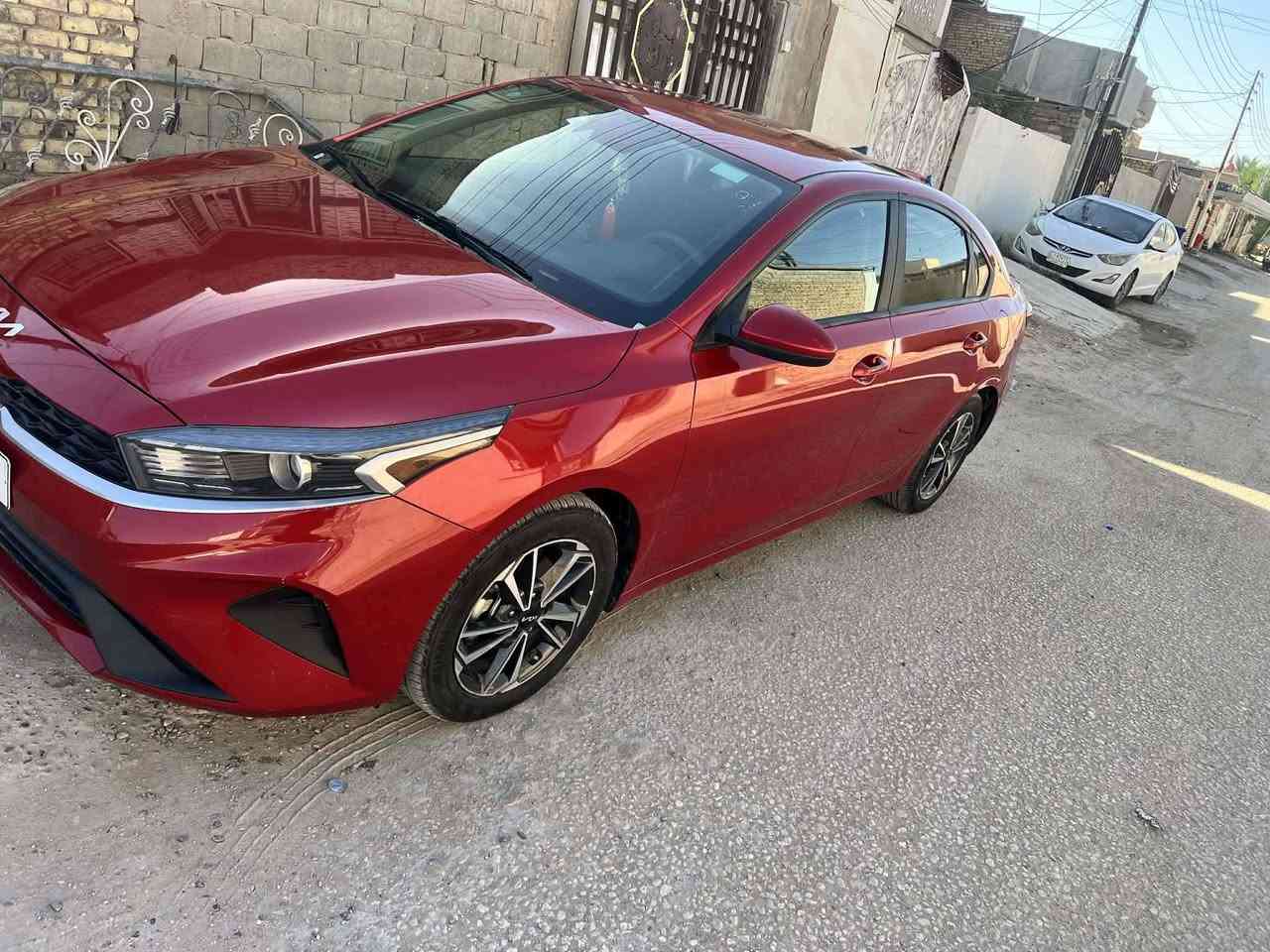 سلام عليكم سياره للبيع موديل 23 معوقين بابل ***********

