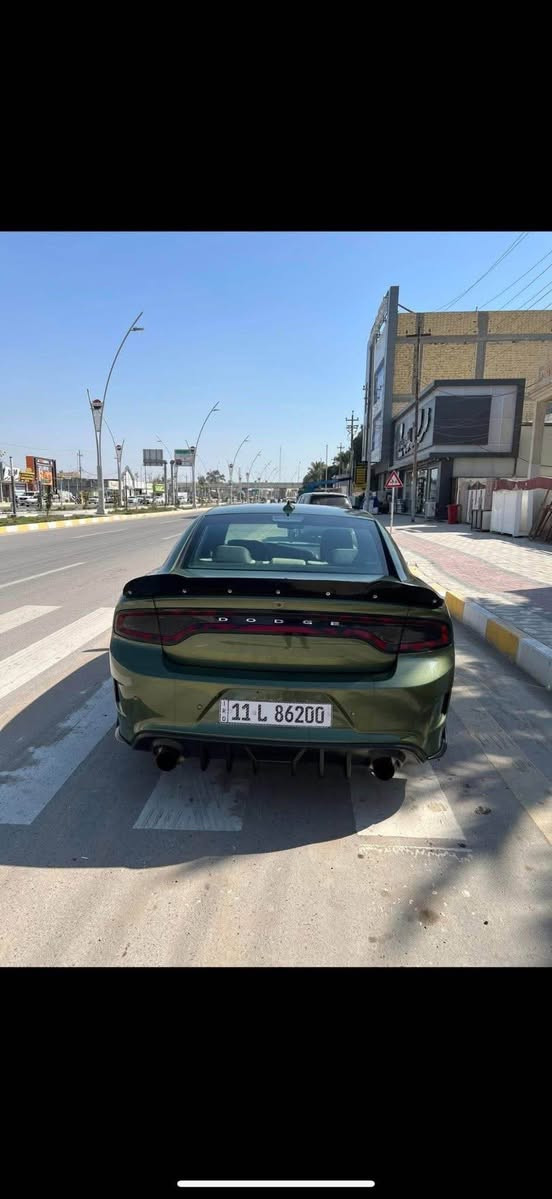 السلام عليكم جارجر GT 2019 بلاك ايديشن تراك باك ماشية 80،000mi كشنات حضن السيارة عليها اويل كاج كان وعليها عدسات اوزوم ولد متغير اشارة بالحاجب 
لون مميز زيتوني 
والسيارة عليها دبات 
كزوزات وصوت رياضي 
الموقع /البصرة 

السيارة كفالة عامة فقط باب السدر مبدل وكالة ونفس اللون  
للاستفسار /*********** البصرة, العراق
