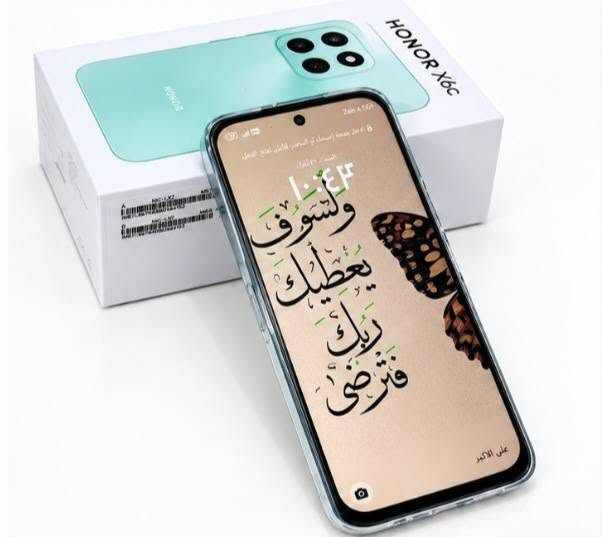 📱جديد استعمال 3 ايام فقط 
HONOR X6c للبيع 🔥
✨ المواصفات: • شاشة 6.61" بدقة HD+
• معدل تحديث 120Hz
• معالج MediaTek Helio G81 Ultra
• رام 6GB
• تخزين 256GB
• كاميرا خلفية 50MP AI 📸
• كاميرا أمامية 5MP
• بطارية 5300mAh 🔋
• شحن سريع 35W ⚡
• نظام Android 15 / MagicOS 9
• مقاومة ماء وغبار IP64
• بصمة جانبية + USB-C
• يدعم شريحتين وذاكرة خارجية
• الجهاز نظيف جداً ويا العلبة وملحقاته
💰 السعر: 350 ألف دينار 🤝 وبي مجال للجادين فقط
📩 للاستفسار مراسلة واتساب أو الاتصال ***********

