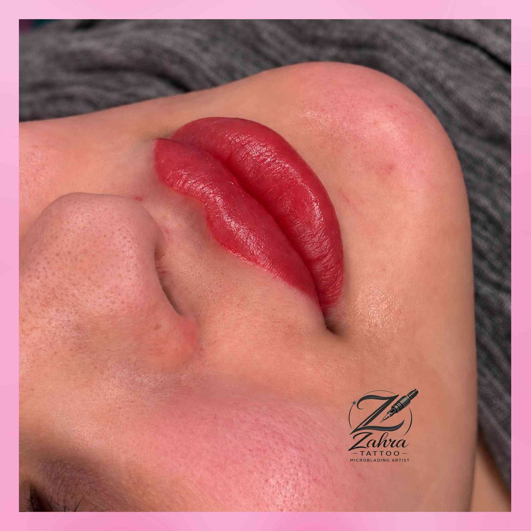 توريد شفه مع فكانتور شفه رايكم 💋💋💋💋

اي اسسفسار مراسله داريكت او ع رقم  ‭+964 771 173 5163‬
@إشارة

نص مكتوب في الصور:
- Zahra - TATTOO - MICROBLADING ARTIST