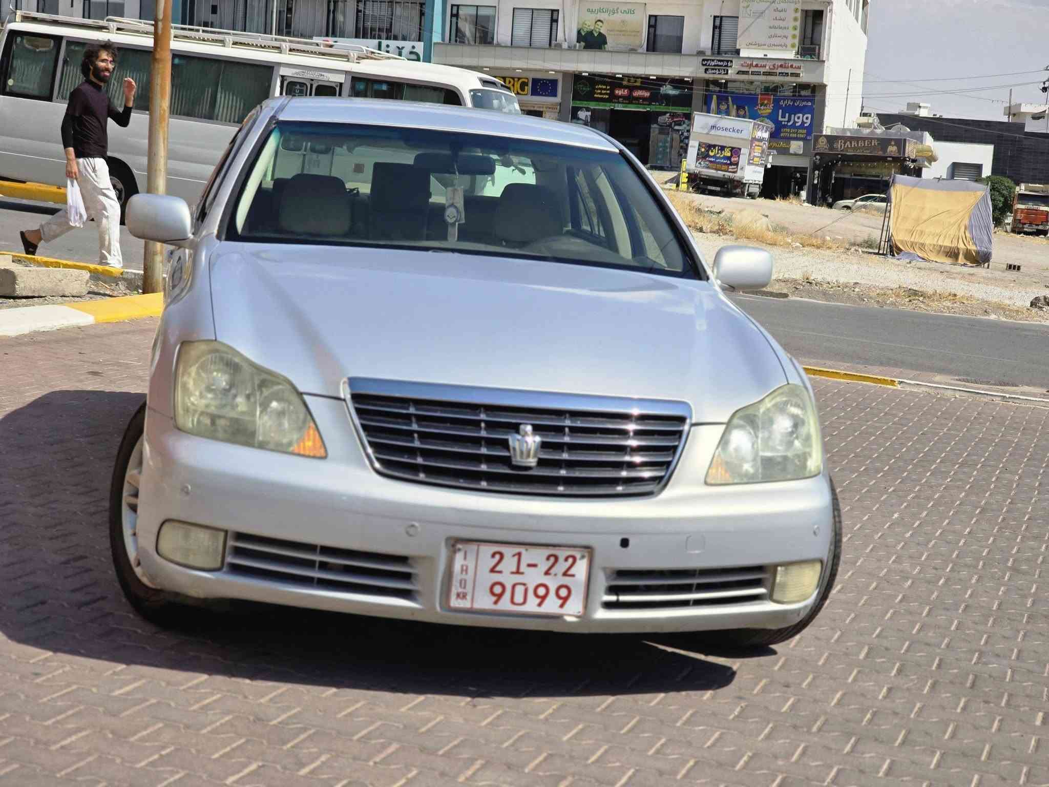 شاهینەمووس مووس
2005
کۆدکراوە
رەنگ بەحری
گیرومەکینەگەورە 182بیدوکەل
ناوزەرد
سی دووگمە
سی بەردە
سەلاجە
لایدناوچەی کویر
تەبریدمەرکەزی
گیرمەکینەئەکسل تەقەورەقەهەمووگیانی بەشەر
سەقفوحیزام بەشەرت 
بی چالوشوخت 
سەیارەی مالە تەواومەسروف کراوە
سیعر 58گەلاو مەعامەلەهەتاعارەق ئەکەی مەعامەلەبکە 
شوین سلیمانی 
ژم *********** فایبەروەتس ئەب
