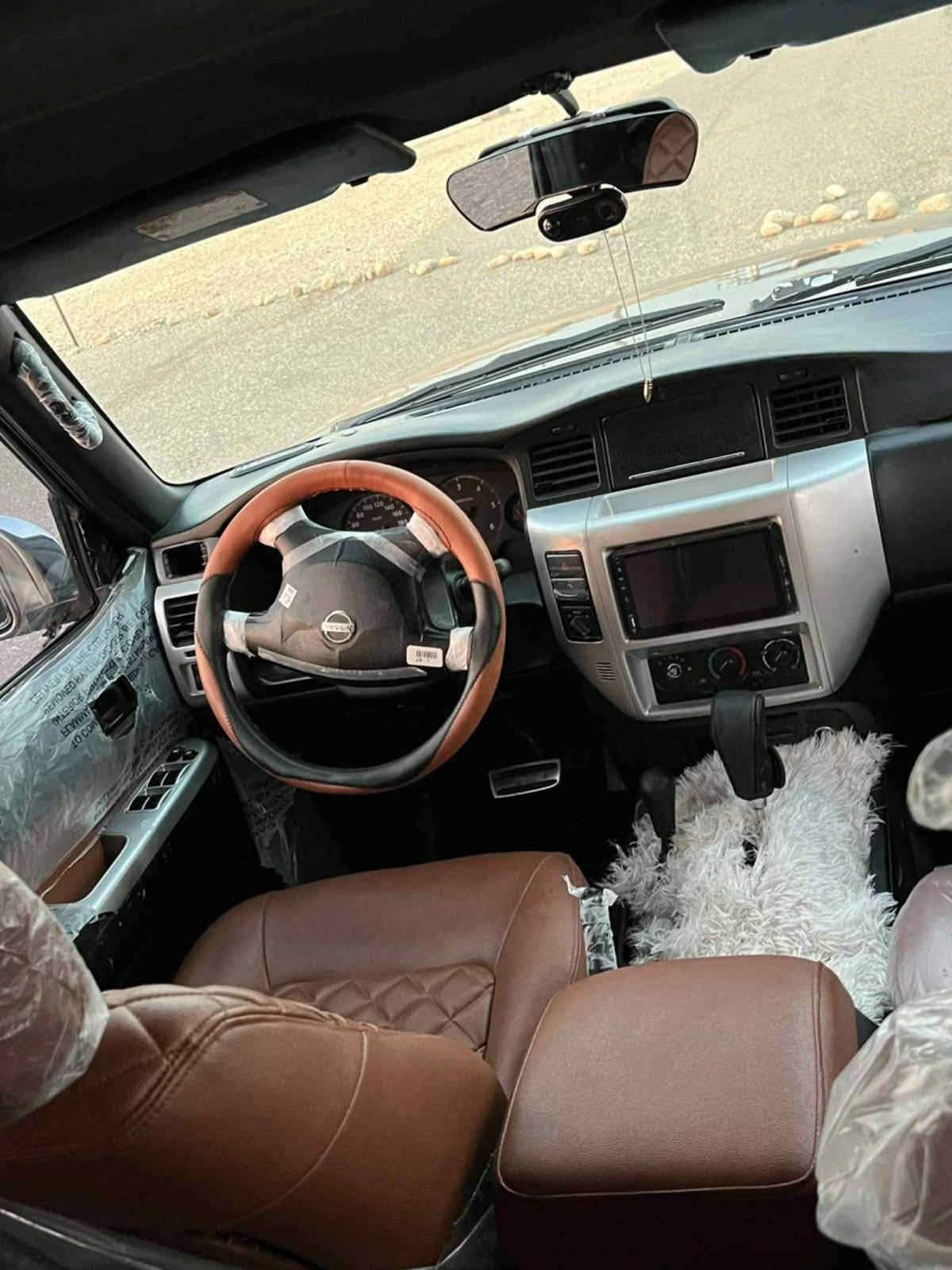 للبيع 2008 غير مرقم وكالة ثاني يوم
كير مكينة كفالة
تبريد ثلج
حدادية زينه نوعًا ما
تخم تاير جديد
فقط دوشمتها ب١،٣٠٠ يم شماره
مزاد شرطة ديالى 
صبغ عام تغير لون للجمالية 
العنوان نجف ***********
سعرها 110 وبيها مجال السياره كامله
