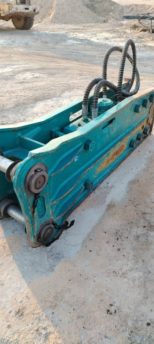 جك همر للبيع حجم 12 
جديد اخذته مستخدم شهر بعده طگ كارتون  للستفسار ***********
