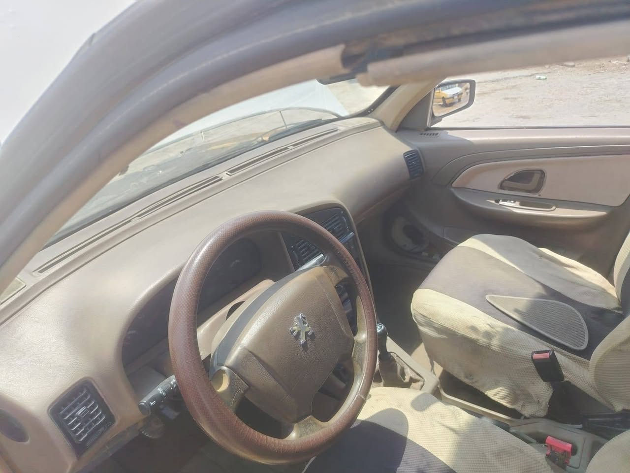 تحيه طيبه بيجو بارص ٤٠٥ موديل ١٢ مكينه وكير كفاله كهربائيات كله شغاله سياره ناعمه ترايهه ناعم رقم بغداد حلوه سياره راعيه يطلب ٣ أوراق وضيعت رقمه ابيع بدون راعي اكاتبك سرقه وعشاير مكاني كوت مركز مدينه *********** السعر ١٩ وبي مجال شي قليل
