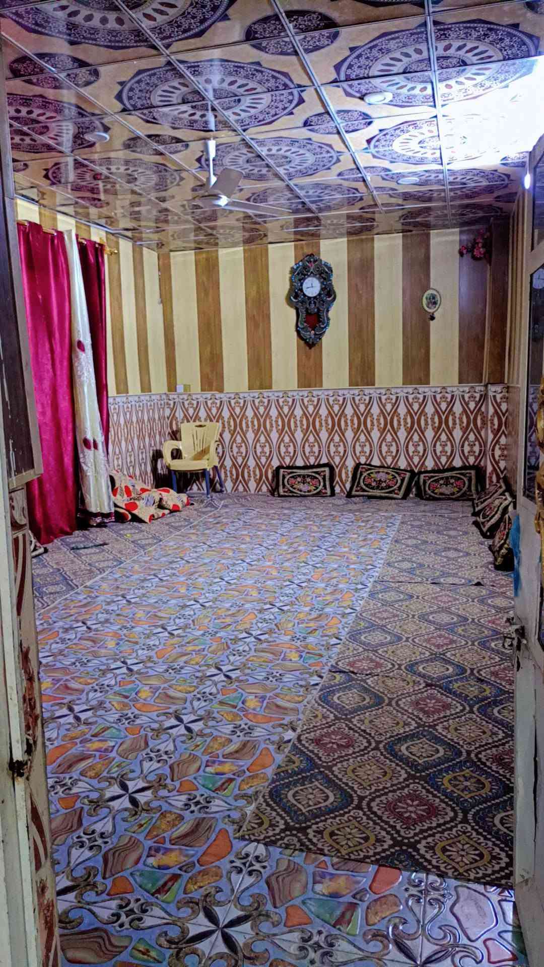 دار للبيع
الموقع : بين قضاء القاسم والهاشميه / على شارع نهر الجربوعيه مقابل مدرسة الثبات للمتوسطه والابتدائيه

المساحه400 واقع الحال 530
يتكون الدار من / غرفتين / صاله / مطبخ / صحيات داخليه و خارجيه  /  حديقة منزل كبيره .
للطلب والاستفسار الاتصال على. الرقم الاٰتي 
الرقم :‌‏ ‏ ‏ ‏‪***********‬‏
‏‪***********
