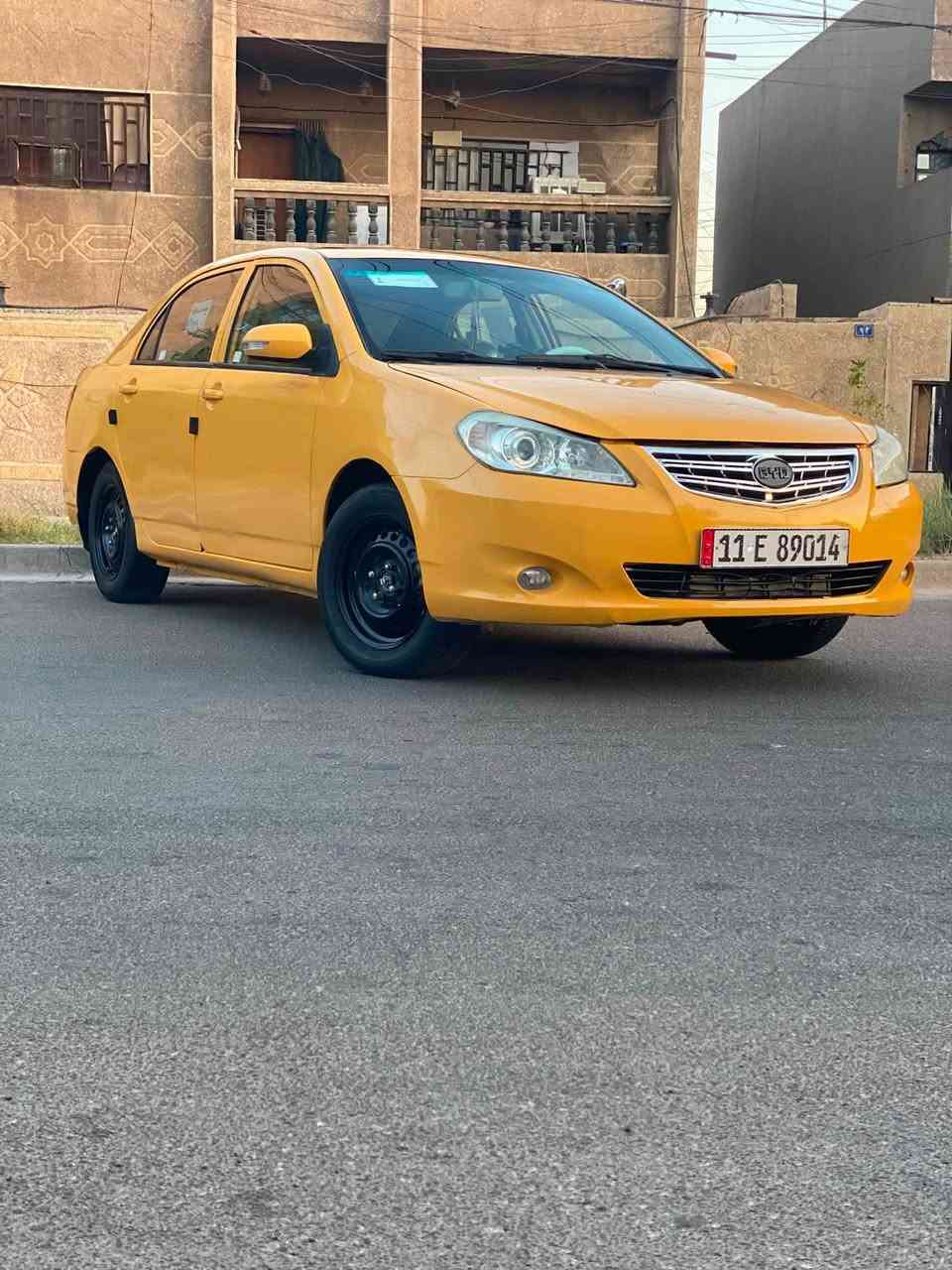 بيوايدي G3 موديل 2013
⚙️ محرك هونداي ياباني بلاد كير عادي 
🛠️ صدر أمامي جديد
🛠️ صدر خلفي جديد
❄️ تبريد ثلج
🔌 كهربائيات كاملة شغالة
📋 رقم بغداد
🚗 سيارة بمعنى الكلمة بالعافية على الياخذها
مكاني بغداد حي العامل
سعر 45 وبيه مجال   
رقمي ***********
