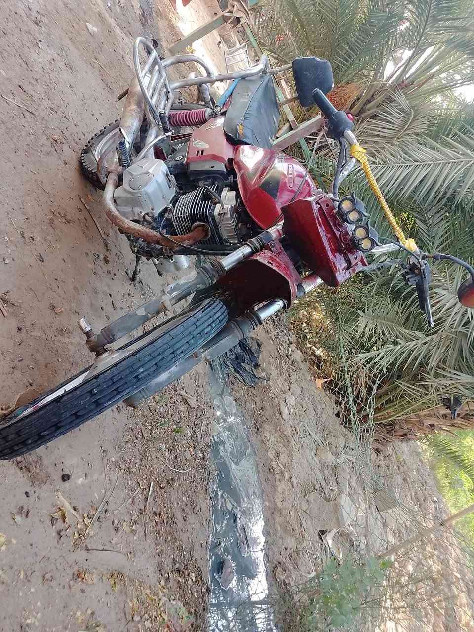 سلام عليكم فيوم لبيع كلك كلك نظيفه شوفت عينك محرك فول تخم تاير  مكفوله من كلشي السعر٣٥٠وبيهه مجال بسيط وتصال ***********،،،واسط العزيزيه مشروع الهاشمي
