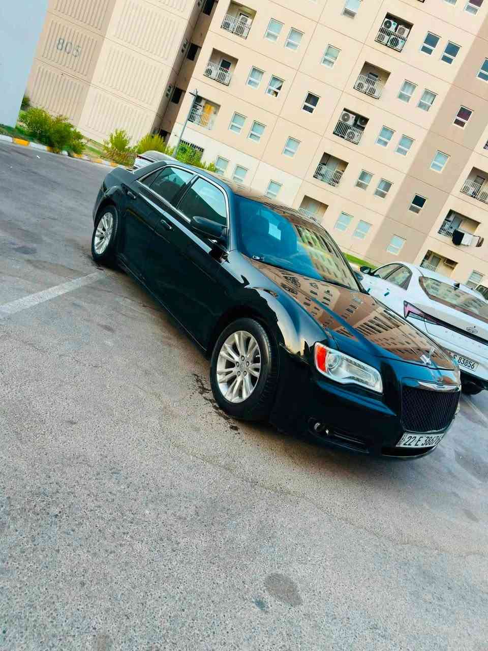 اوباما ١٢ جدا نضيفه بيها قطعه صبغ بنيد فقط … جاهزه لنهايه رقم اربيل جديد…. غرفه جديده جاهزه لنهايه 
مكانها بغداد بسمايه …s
السعر …قفل قفل ومااراوس أبدا ….١٢٨….
مكانها بغداد بسمايه … 
شاشه جبيره وتحكم كشنات جلد وكهرباء ثنينهن..
***********…..
