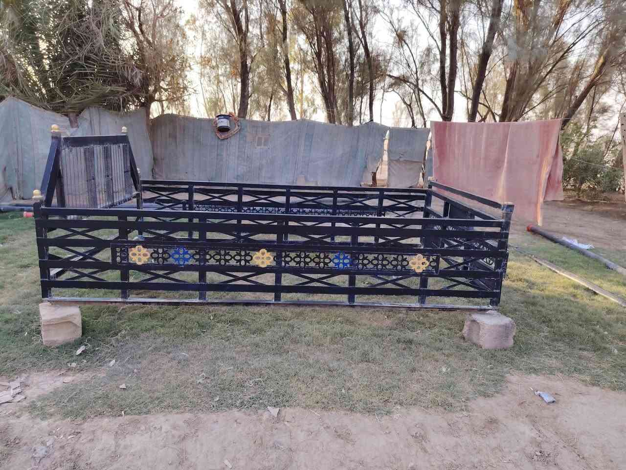 ***********
محجه للبيع 350 وبمجال
