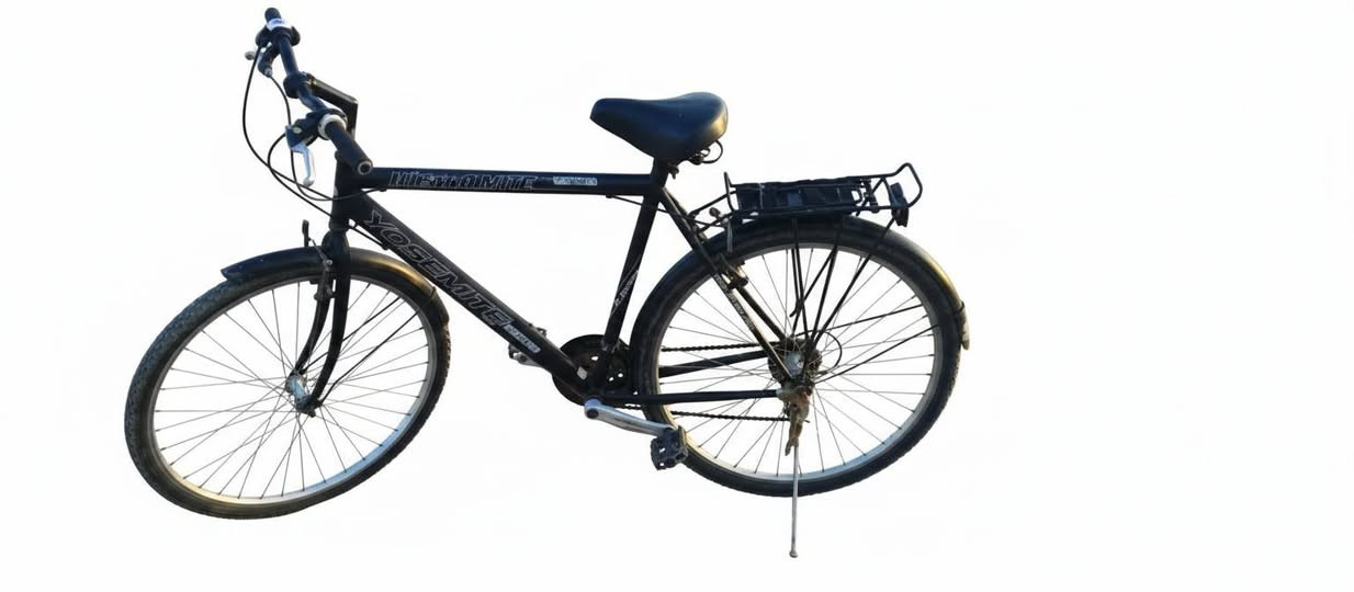 ​🚲 بايسكل YOSEMITE للبيع 🚲
• متين ونظيف جداً وجاهز للتنقل.
• يحتوي على شيلات خلفية ومدقارات ودواعم سرعة.
• الإطارات والميكانيك بحالة جيدة جداً.
​💵 السعر: 120الف
📍 الموقع: [الفهود]
📱 للحجز والاستفسار: مراسلة الصفحة أو الاتصال على [***********].
