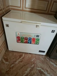 مجمدة • للبيع