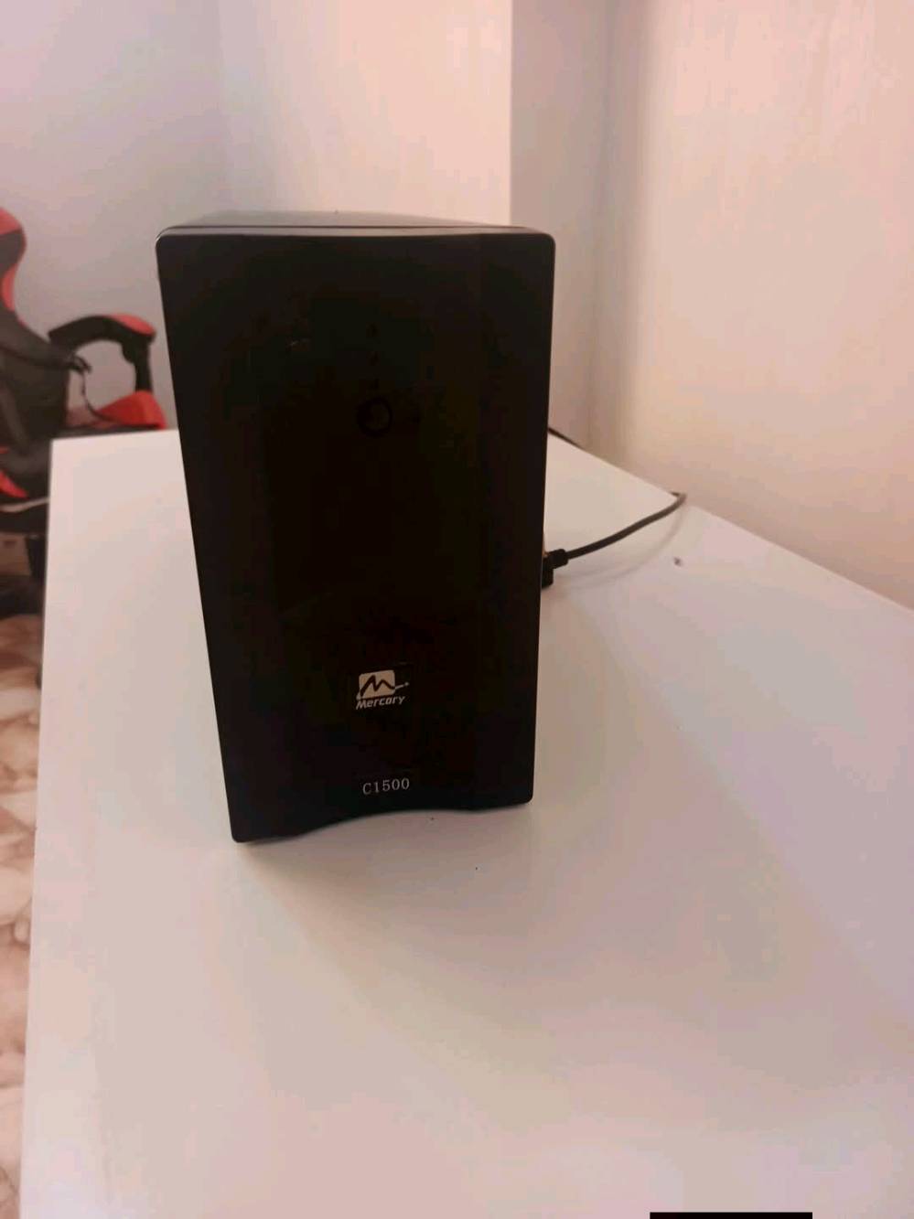 اسلام عليكم يو بي اس  اوفلاين مفول اليخذه يدعيلي تفاصيل: استخدام شهرين فقط جديده بطاريات
سعر 50 بي مجاال 
1500 بطارياتة الاثنين
 كبار بالحجم اللي داخلة 
حتى ماينشال هلكد ماثكيل 
ضمان الفحص