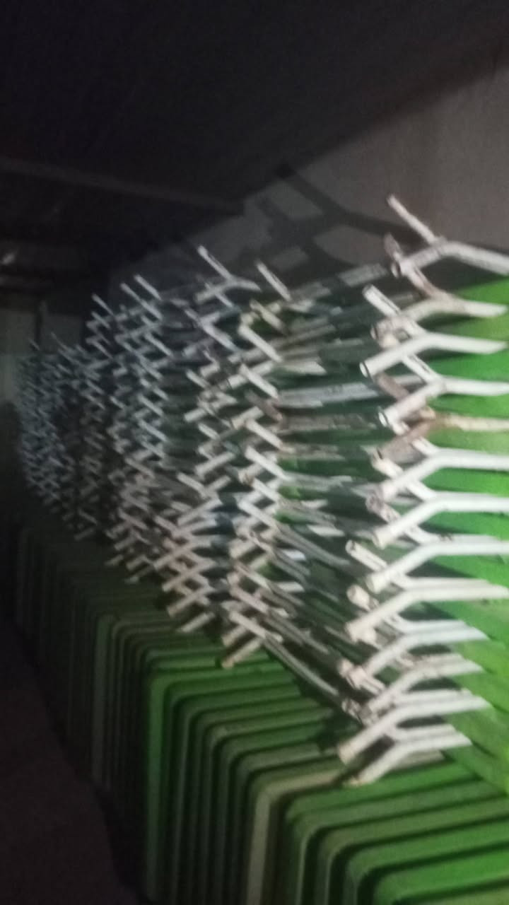 بسم الله الرحمن الرحيم
165 ميز بلاستيك مستخدم للبيع نظافة من 70 الى 80 % للاستفسار 

*********** 
*********** الوتساب 

العنوان : بابل الحلة الحمزة الغربي
