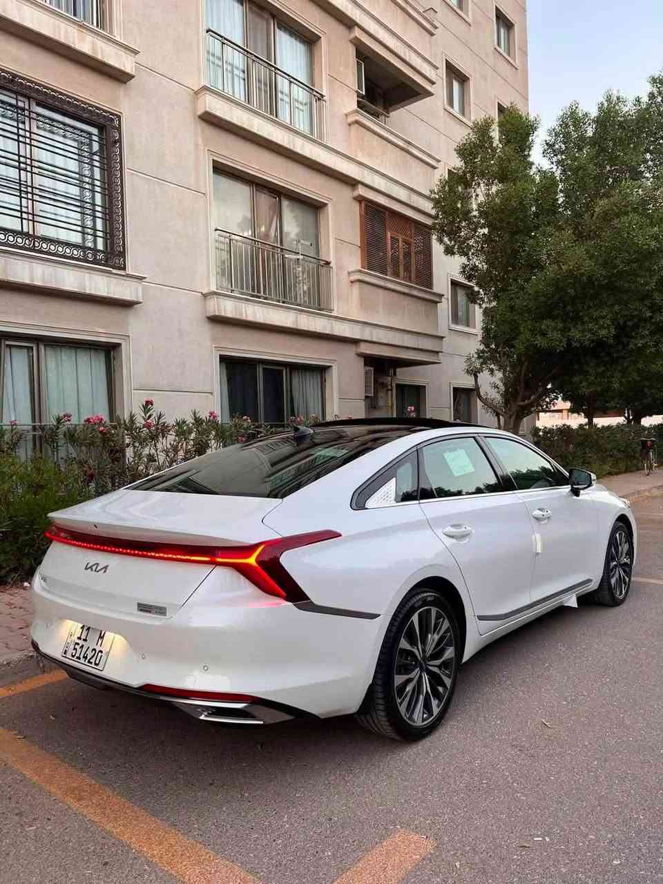 🚨 للبيع K8 VIP – موديل 2023 شكل 2024 🚨
🔹 K8 VIP فل مواصفات 1/1 خليجي
🔹 مكفولة بضمان شركة الدولية
🔹 بعده بيها لزكات الوكالة
🔹 ماشية 18 ألف كم فقط
🔹 مكينة 6 سلندر 3.5
🔹 بدون أي نقص، سيارة نظيفة جداً
🔹 رقم بغداد – تحويل ثاني يوم

✨ المواصفات:
• بصمة
• بانوراما
• داخل جلد أوف وايت
• كشنات كهرباء
• تدفئة وتبريد الكشنات
• كير ماوس 8 نمر + شفتات ستيرن
• حساسات أمامية وخلفية
• جنطة كهرباء فتح وغلق
• شاحن تلفون Wireless + منافذ Type-C
• تحكم خلفي VIP منفصل
• بردات جانبية + بردة خلفية كهرباء
• نظام Drive Mode
• أنظمة قيادة: Sport / Normal / Eco
• تشغيل عن بُعد
• LED Backlight + MetaRex لايتات عدسة
• مرايا شفط أوتو
• هاند بريك بصمة + Auto Hold
• داخلية صاج ملكي + نظام ترحيب
• ماسحات أوتو
• تبريد مركزي + تحكمات خلفية بالتبريد
• سستم صوت وسماعات
• ويل كل حجم 19 إنج

🔥 سيارة VIP كاملة المواصفات، نظيفة ومكفولة، وجاهزة للاستخدام.

📍 بغداد / العامريه 
***********
