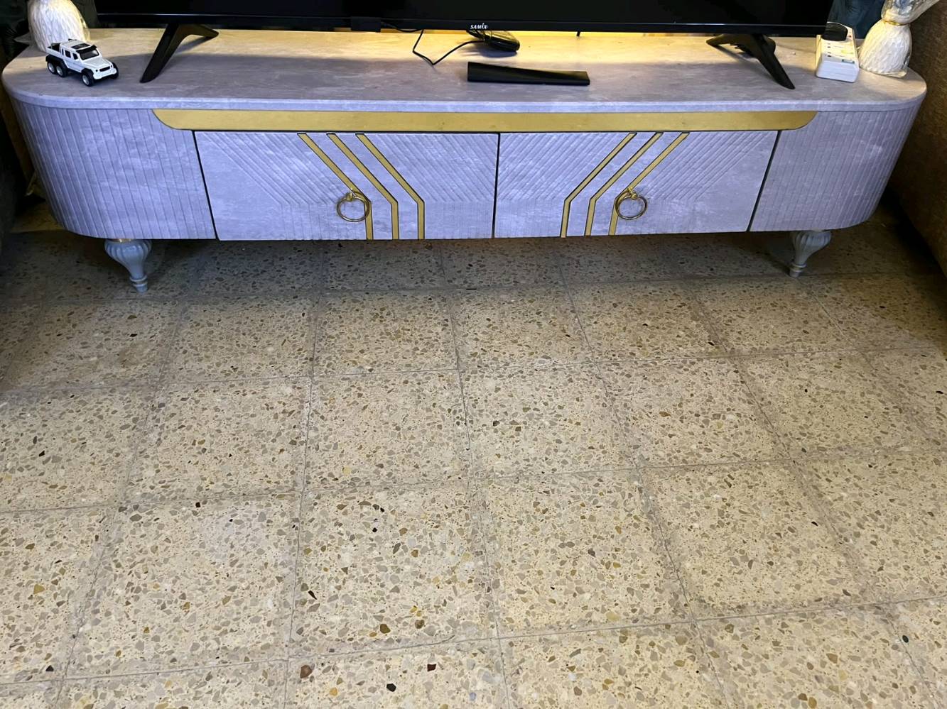 كنب • نضيف • جديد