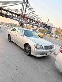 كراون ملكه • ٢٠٠٢ • رقم نجف