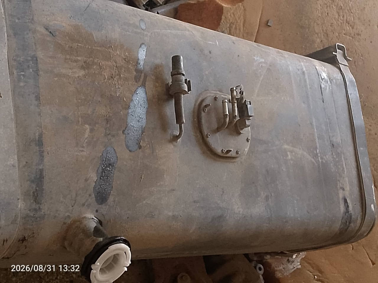 السلام عليكم تانكي كاز مال كنتر ياباني مع القواعد و الطوافة جديد  جدآ  حجم 100 السعر 175دينار مكاني بغداد
***********
السلام عليكم تانكي كاز مال كنتر ياباني مع القواعد و الطوافة جديد  جدآ  حجم 100 السعر 175دينار مكاني بغداد
