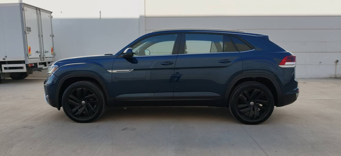 بسم الله الرحمن الرحيم 

                     Volkswagen Atlas SE 2023

🟩 السعر :-235 ورقة وبيها مجال 🟩 
المواصفات:-

سعة المحرك:-  3.6 V6  المرغوب 
المسافة المقطوعه :34 الف ميل
اللون :- اخضر غامق  
الموديل:- 2023

الاضافات#👇👇
 شاشه كبيره 
فرش جلد كريمي 
تحكم سرعه
تحكم مسجل 
ويل 19
كراسي مدفيه
رادار امامي  
كشاف
حساس تجاوز
شفتات كير سبورت 
ايرباك فقط استيرن ومبدل بلادي 
مكان السيارة اربيل 

🚘🚘  حادث السيارة بنيد صبغ بالنسبة للدواخل شي بسيط🚘🚘 

-  او الاتصال على الرقم التألي

 Messenger _ WhatsApp _ IMO  _Viber

 ***********-*********** أربيل, العراق
