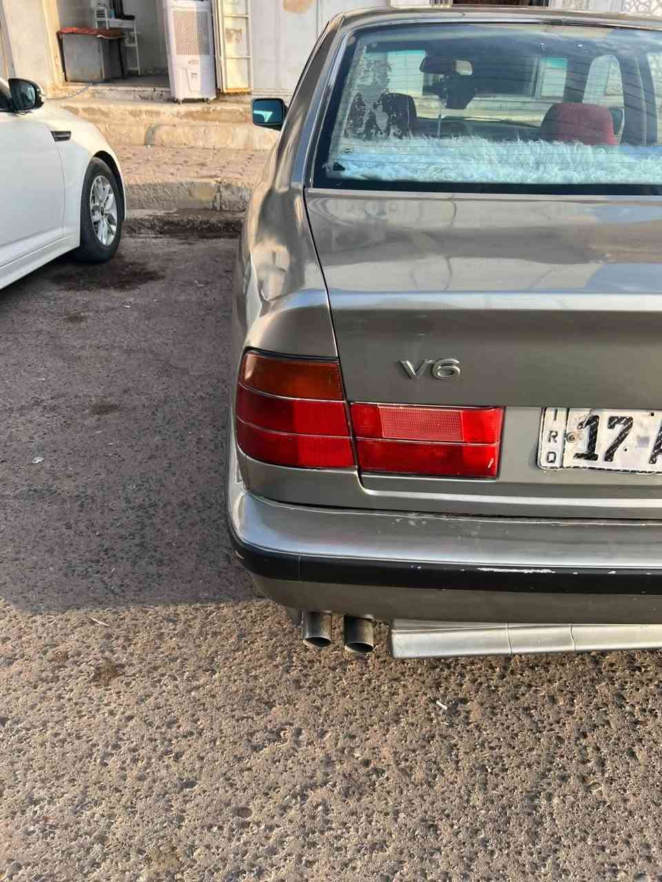 السلام عليكم BMW 535 اصل
بيه محرك 30 سته سلندر  شرط كير محرك اكسن 
باسمي موديل 88 وارد ياباني كهربائيات حداديه 
بيه تعمير مكفوله من العيب الشرعي مصبوغه صبغ عام بيه حادث جاملغ خلفي   وجاملغ امامي ومبدل. تخم تاير 
صرف بانزين مابيه   السياره كامله مامحتاجه شي فقط هاي النواقص

النواقص 
صوندات الباور بيه نضيح
الارافيو محتاج تعيار مضبوط فقط
التبريد نقص غاز
السعر 45 وبيه مجال بسيط
الاتصال ع هذا الرقم 
***********

نص مكتوب في الصور:
- CHILL