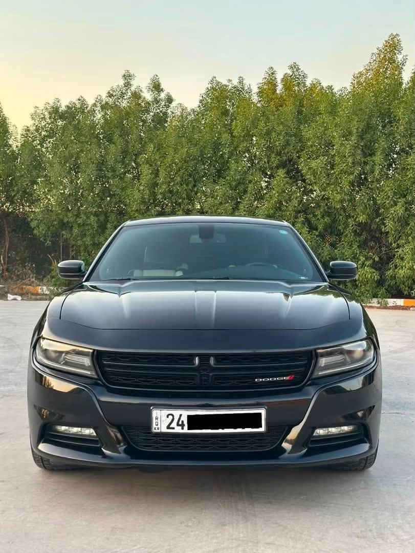 السلام عليكم
جارجر 2018 SXT بلاس فول مواصفات عدا السلايت كلين تايتل السياره حيل جديدة وحلوه بدون صبغ حتى دعاميات بدون صبغ بيها تعديل بارد واحد صغير وميبين اصلا 

العداد / 85000 مايل 

محرك / V6 3600

✅مواصفات 

شاشة 

بصمة 

مقاعد تدفئة تبريد 

مقاعد خلفي تدفئة

مقاعد جلد 

مقاعد  خرن

حساس خلفي 

لايت led 

تشغيل عن بعد 

تحكمات ستيرن 

ستيرن تدفئه 

لايت زنون اصلي 

وباقي مواصفات ال SXT بلاس المعروفه سياره دينار متصرف عليها جاهزة من كل نواحي 

رقم دهوك تحويل ثاني يوم 

مكان سياره بغداد

للاتصال 

***********
