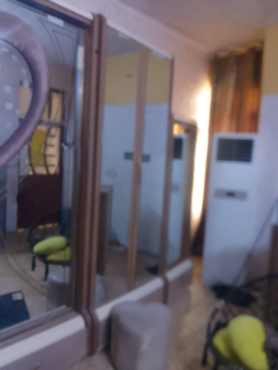 650 حي اور ***********
