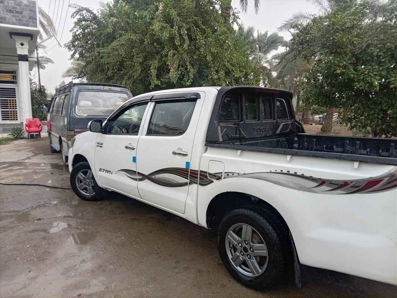 موديل ٢٠١٢ • قير اتوماتيك • رقم ديالى