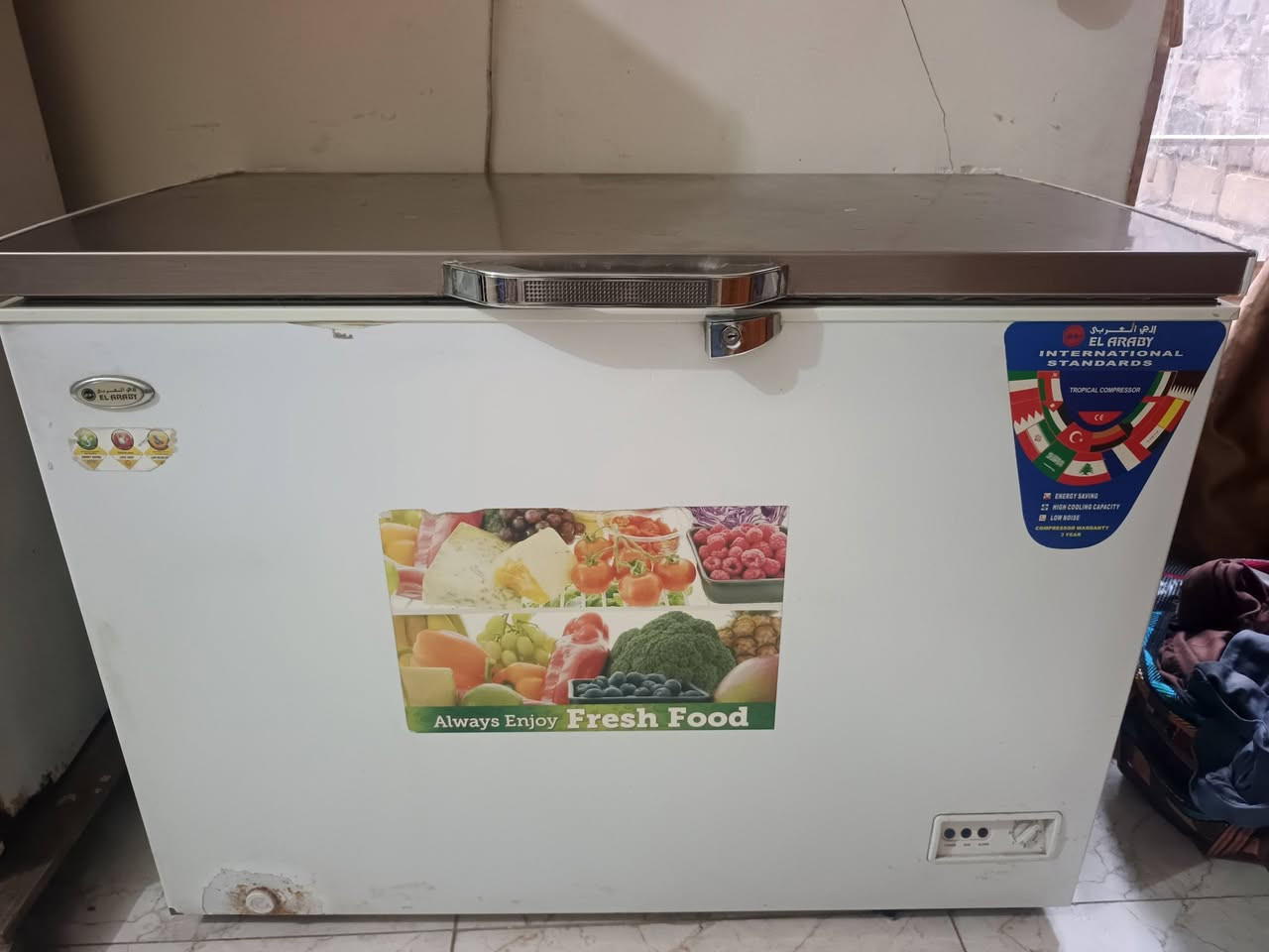 مجمده نضيفه جداا ماطور شغال  بيه ليك فقط السعر ١٠٠ وبيه مجال كربلاء حي المهندسين
***********
