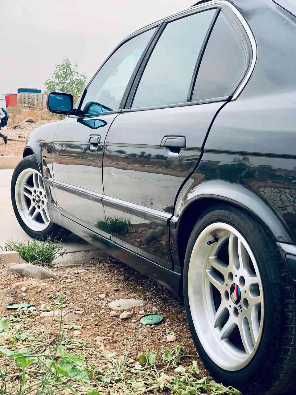 بي ام 525i • موديل 1995 • شرط التحويل