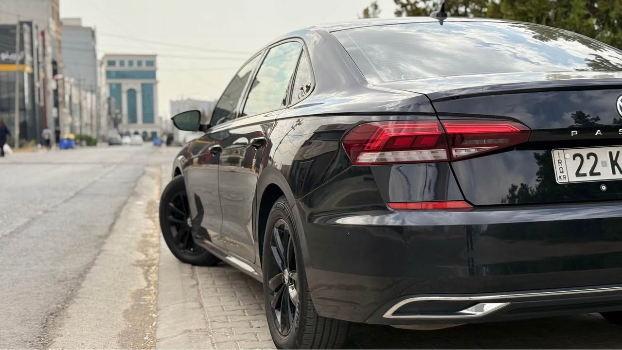 پاسات موديل 2021     20 T
دووچاملغ و دەرگايەك بوياخ بەبێ ژورى
سقفى ٣ قوپى بچوكى هەيەلەروخەكەى
ئيرباگ هەموو بيلادى بەشەرت
پيش و پشتى كپس
گيرمكينەكارەبايات هەموى بەشەرت
ده عمى امريكاى گولەيە ته نها شوينى گولەكان بوته بوياخ
سعرى 120$
*********** أربيل, العراق
