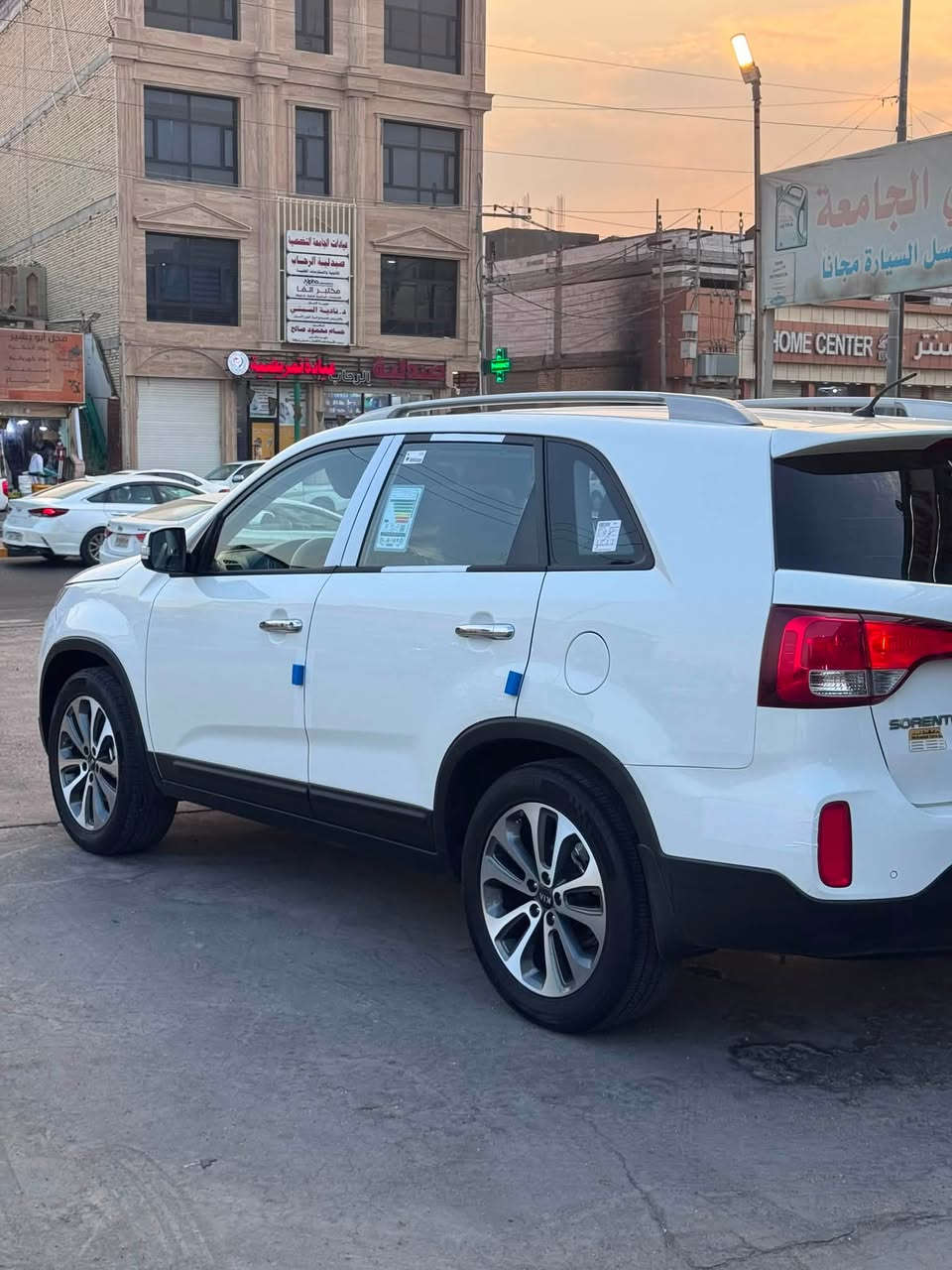 السلام عليكم سورنتو مديل 15 خليجي7 راكب كفالة ضربه وصبغ وتبديل حتى الدعاميات مكفولة صبغ ماشيه 108 فول بصمه تشغيل حساسات امامي خلفي شاشة كامره تبريد 3 قطع كرسي كهرباء فول تحكم مكينه 2400 جاهزه من كلشي طخم تاير حداده تبريد ثلج بيع او مرواس السعر 160 وبيها مجال ***********

