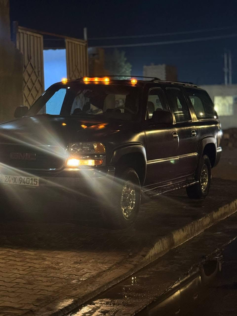 للبيع او مراوس حسب القناعه مديل 2004 محرك8100 كير 1000 تبريد شغال تخم تاير كهربائيات كله شغاله 
السياره بدون العنوان البصره السعر 35 , ***********
***********
