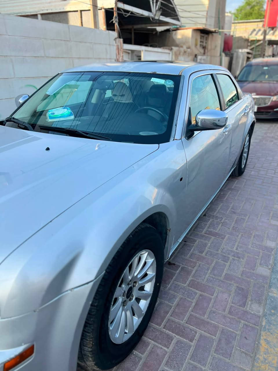 السلام عليكم اوباما 2008اصل للبيع مكينه 3500 اصل السياره فول مواصفات رقم انكليزي بأسمي سنويه لل27 السعره 95 ***********
