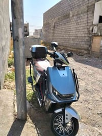 دراجة شحن • ٦ بطاريات • موصل ايسر