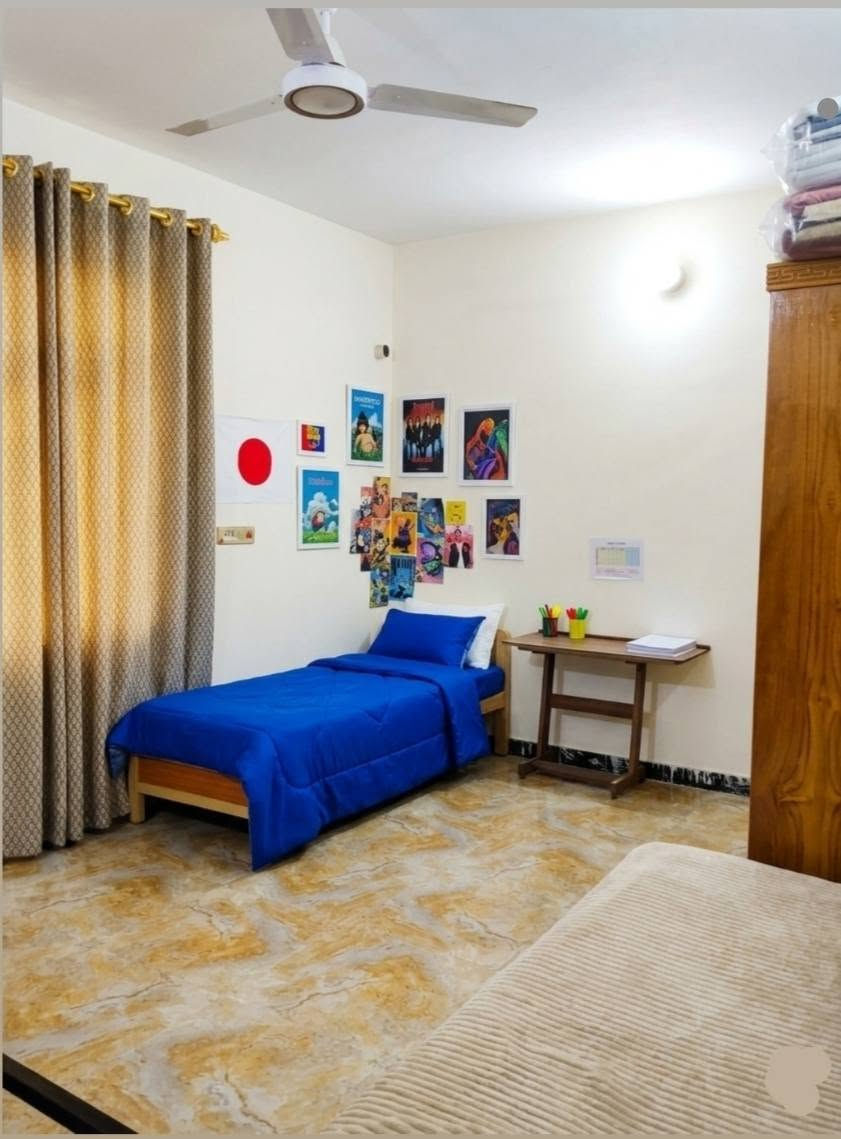 🏡 بيت مميز للبيع – حي التراث

فرصة مناسبة للسكن والاستثمار بموقع جيد وقريب من كفاءات السيدية.

📐 المساحة: 100م² — 10×10
🏠 البناء: طابقين ونصف
🔹 الطابق الثالث يحتوي على:
• غرفة
• بيتونة
• مخزن واسع

📜 الملكية: طابو صرف
👤 العقار باسم شخص واحد
✅ بدون شركاء
✅ حسب المعلومات المتوفرة: لا يوجد رهن أو منع تصرف
💧 ماء متوفر
🚰 مجاري متوفرة
🛣️ تبليط متوفر

📍 الموقع: بغداد – حي التراث، قرب كفاءات السيدية

📲 للاستفسار والتواصل عبر واتساب:
***********
***********

للمهتمين والجادين فقط، حياكم الله.
