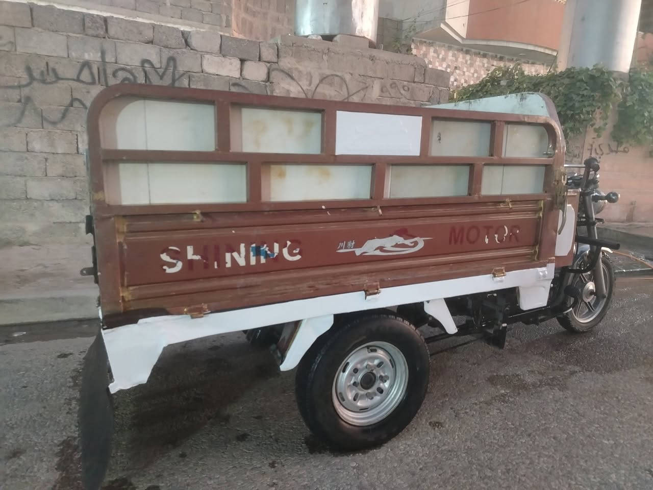 ستوته للبيع موديل 17 مكينه 17 بلادي شاصي شرط لاباج ولا لحيم كلجات جديده منفيس الاصلي ستوته نضيفه شرط مابيها خيسان ستوته نضيفه كدام العين  السعر 950 وبيها مجال مكاني حي صدام  ***********   /  ***********

