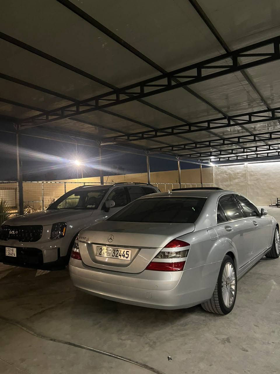 سلام عليكم 
مارسدس للبيع ٢٠٠٧
S550 
الرقم الهاتف 
 ***********
